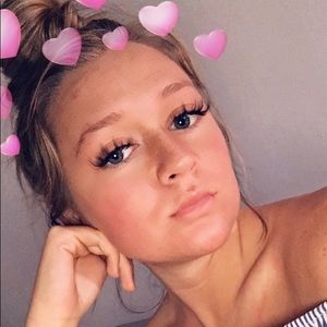 Meet your Posher, Quincy